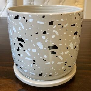 Terrazzo Ceramic Planter, Speckled Gray